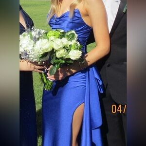 Royal blue strapless prom dress